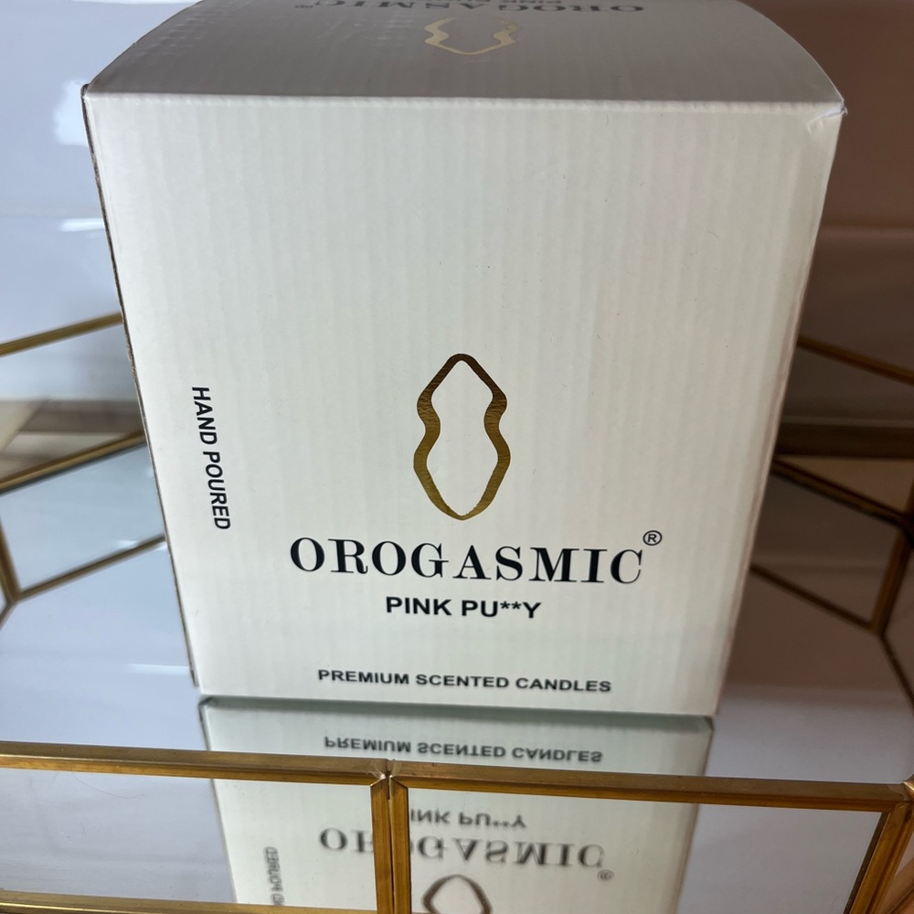 Orogasmic Luxury Soy Candle Vanilla Musk. Soo good!! 36 hr burn time MSRP $125